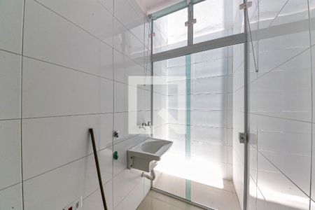 Casa de condomínio para alugar com 50m², 2 quartos e sem vagaÁrea de Serviço