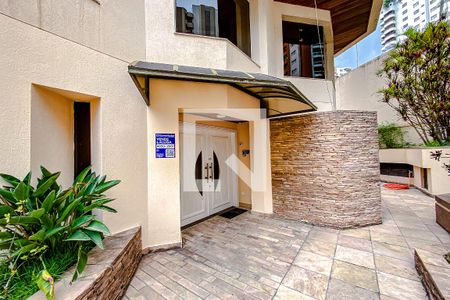 Apartamento à venda com 165m², 4 quartos e 3 vagasPlaquinha