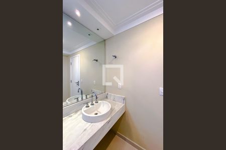 Apartamento à venda com 165m², 4 quartos e 3 vagasBanheiro da Suíte