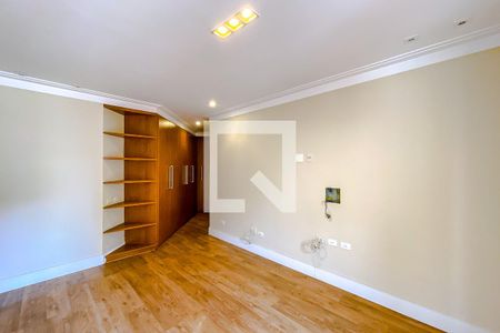 Apartamento à venda com 165m², 4 quartos e 3 vagasQuarto 3 - Suíte