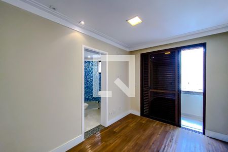 Apartamento à venda com 165m², 4 quartos e 3 vagasQuarto 4 - Suíte