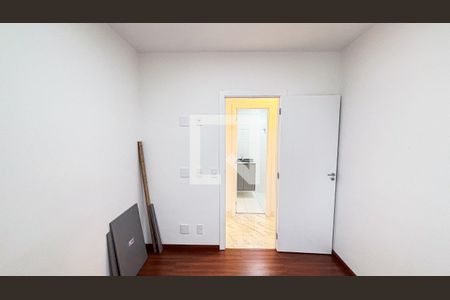 Apartamento para alugar com 58m², 2 quartos e 1 vagaQuarto