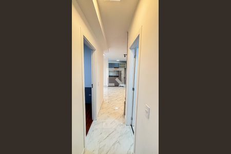 Apartamento para alugar com 58m², 2 quartos e 1 vagaCorredor