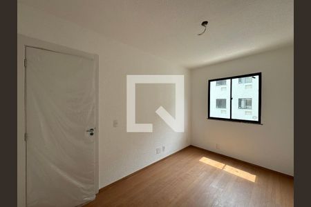Quarto 1 de apartamento para alugar com 2 quartos, 46m² em Vargem Grande, Rio de Janeiro