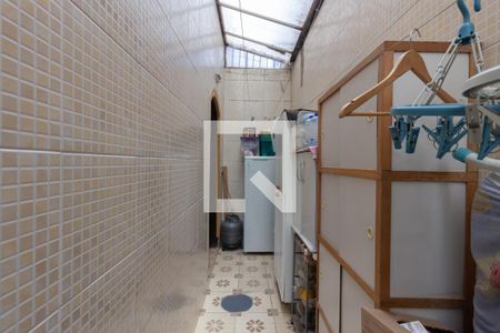 Casa à venda com 54m², 2 quartos e 2 vagas Casa à venda com 54m², 2 quartos e 2 vagasÁrea de Serviço