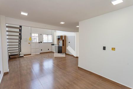 Sala/Cozinha de apartamento para alugar com 1 quarto, 55m² em Centro, Diadema