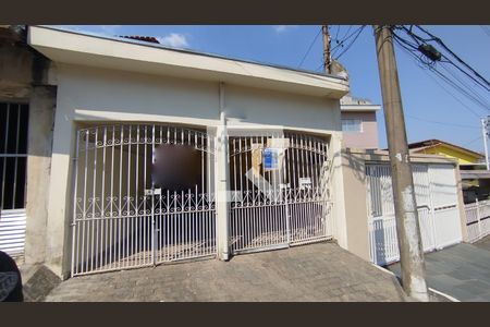 Casa à venda com 250m², 1 quarto e 2 vagasFachada