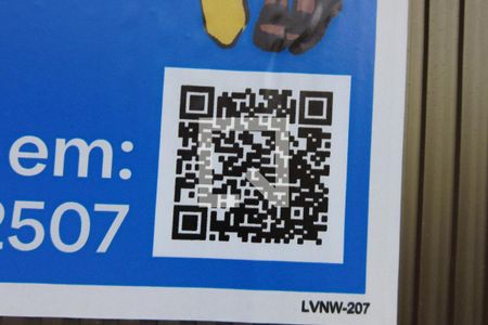 Casa à venda com 213m², 3 quartos e 2 vagasLVNW-207