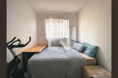 Quarto de apartamento para alugar com 2 quartos, 40m² em Jardim do Lago, Osasco
