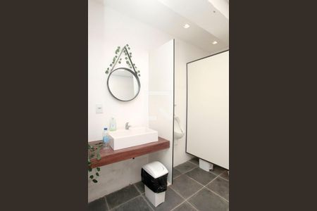 Casa à venda com 647m², 3 quartos e 5 vagasBanheiro 4