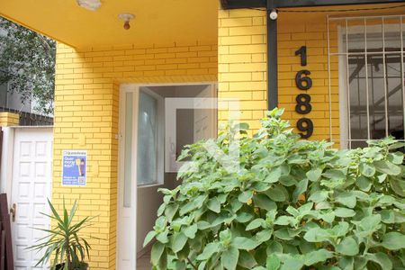 Casa à venda com 647m², 3 quartos e 5 vagasPlaquinha