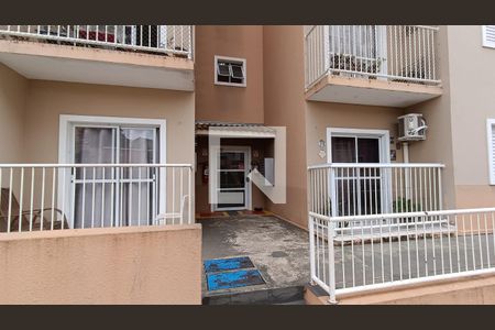 Apartamento para alugar com 54m², 2 quartos e 1 vaga Apartamento para alugar com 54m², 2 quartos e 1 vagaFachada