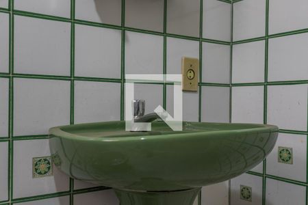 Apartamento à venda com 58m², 2 quartos e sem vagaBanheiro