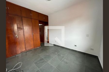 Casa à venda com 357m², 4 quartos e 5 vagasSuíte 2