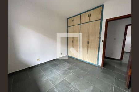 Casa à venda com 357m², 4 quartos e 5 vagasQuarto 2