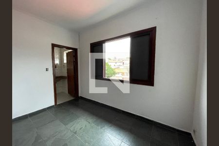 Casa à venda com 357m², 4 quartos e 5 vagasSuíte 1