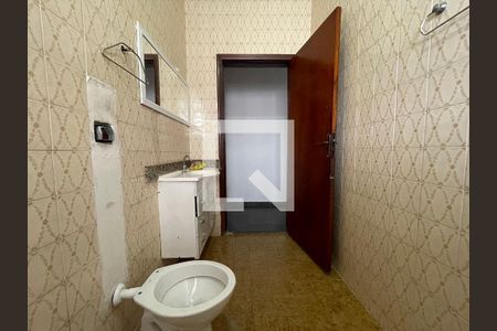 Casa à venda com 357m², 4 quartos e 5 vagasBanheiro Social