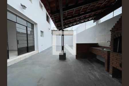 Casa à venda com 357m², 4 quartos e 5 vagasÁrea comum