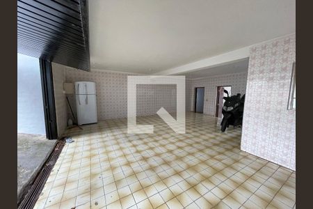 Casa à venda com 357m², 4 quartos e 5 vagasGaragem
