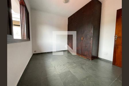 Casa à venda com 357m², 4 quartos e 5 vagasSuíte 1