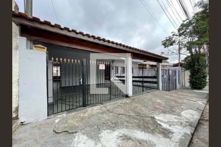 Casa à venda com 357m², 4 quartos e 5 vagasFachada