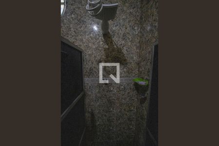 Casa para alugar com 60m², 3 quartos e 1 vaga Casa para alugar com 60m², 3 quartos e 1 vagaBanheiro