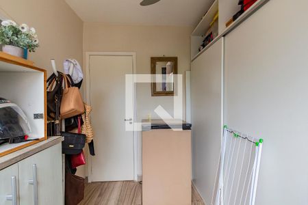Apartamento à venda com 70m², 3 quartos e 2 vagasQuarto 2