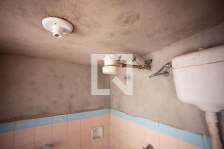 Casa à venda com 140m², 3 quartos e 1 vagaBANHEIRO EXTERNO