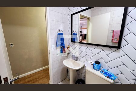Apartamento à venda com 85m², 3 quartos e 1 vaga Apartamento à venda com 85m², 3 quartos e 1 vagaBanheiro