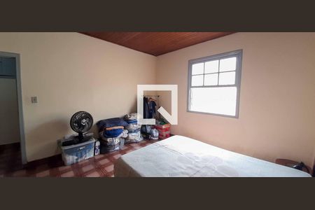 Casa à venda com 255m², 3 quartos e 1 vaga