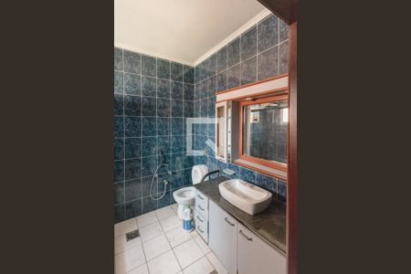 Casa para alugar com 450m², 4 quartos e 8 vagasBanheiro da Suíte 1