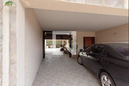 Casa para alugar com 450m², 4 quartos e 8 vagasGaragem