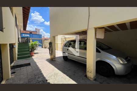 Casa à venda com 232m², 4 quartos e 3 vagas Casa à venda com 232m², 4 quartos e 3 vagasÁrea Externa