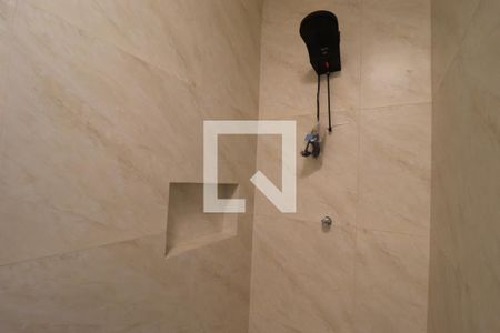 Casa para alugar com 250m², 5 quartos e 3 vagasBanheiro 2