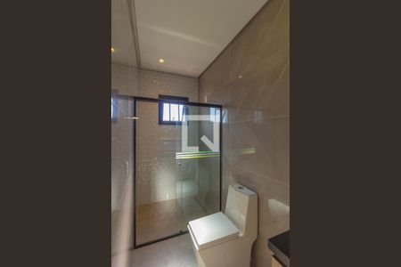 Casa de condomínio à venda com 220m², 3 quartos e 4 vagasBanheiro Suíte 1