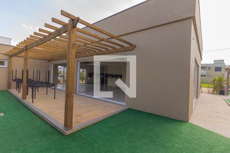 Casa de condomínio à venda com 220m², 3 quartos e 4 vagasÁrea comum - Salão de festas