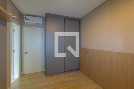 Casa de condomínio à venda com 220m², 3 quartos e 4 vagasSuíte 1