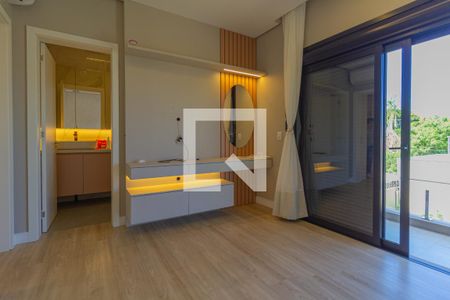 Casa de condomínio à venda com 220m², 3 quartos e 4 vagasSuíte 2