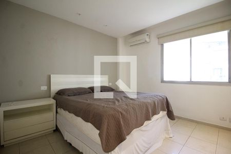 Suíte  de apartamento à venda com 4 quartos, 215m² em Lagoa, Rio de Janeiro