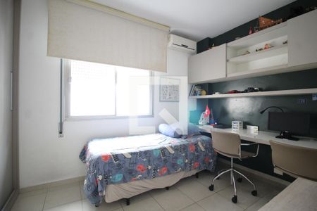Apartamento à venda com 215m², 4 quartos e 2 vagasDetalhe do quarto 4