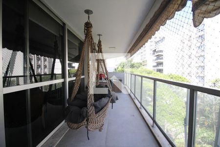 Varanda da sala  de apartamento à venda com 4 quartos, 215m² em Lagoa, Rio de Janeiro