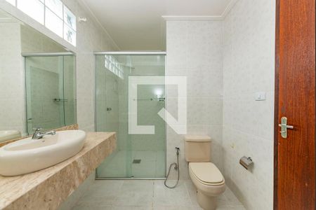 Casa para alugar com 130m², 2 quartos e sem vaga Casa para alugar com 130m², 2 quartos e sem vagaBanheiro Social