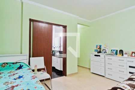 Casa à venda com 156m², 3 quartos e 4 vagasSuíte americana 2