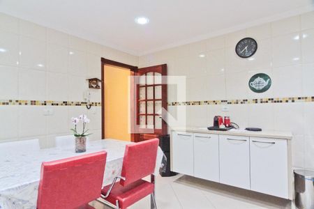 Casa à venda com 156m², 3 quartos e 4 vagasCozinha
