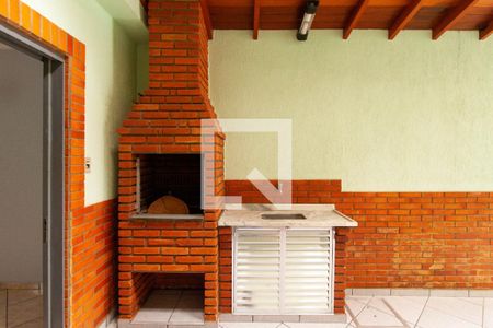 Casa à venda com 230m², 3 quartos e 2 vagasChurrasqueira