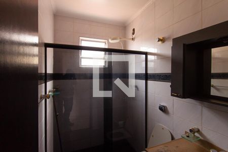 Casa à venda com 230m², 3 quartos e 2 vagasBanheiro