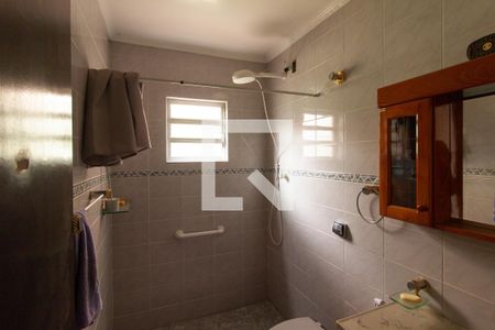 Casa à venda com 230m², 3 quartos e 2 vagasBanheiro 2