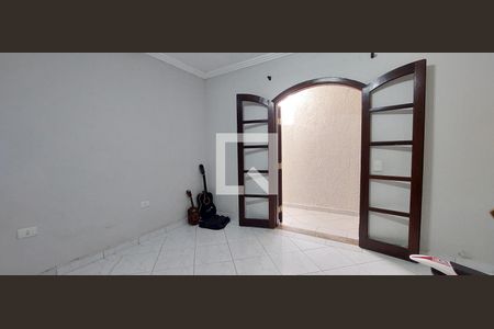 Casa para alugar com 160m², 3 quartos e 2 vagas Casa para alugar com 160m², 3 quartos e 2 vagasQuarto 3