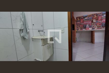 Casa para alugar com 160m², 3 quartos e 2 vagas Casa para alugar com 160m², 3 quartos e 2 vagasLavabo