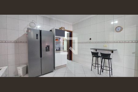 Casa para alugar com 160m², 3 quartos e 2 vagas Casa para alugar com 160m², 3 quartos e 2 vagasCozinha